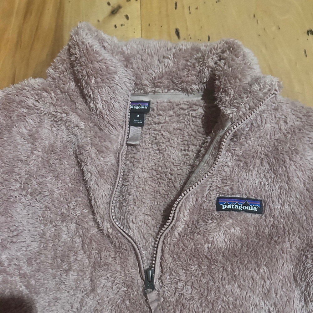 Patagonia dusty pink pullover